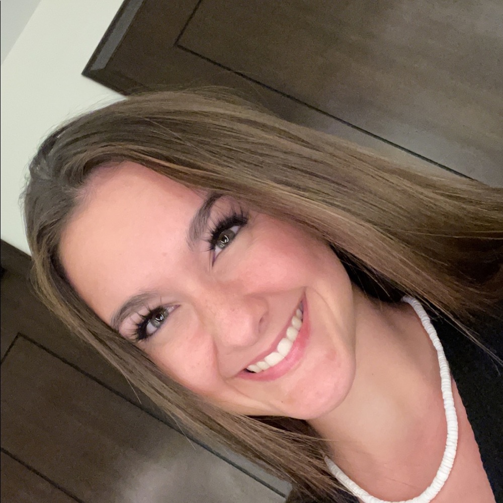 Meet your Posher, Savannah